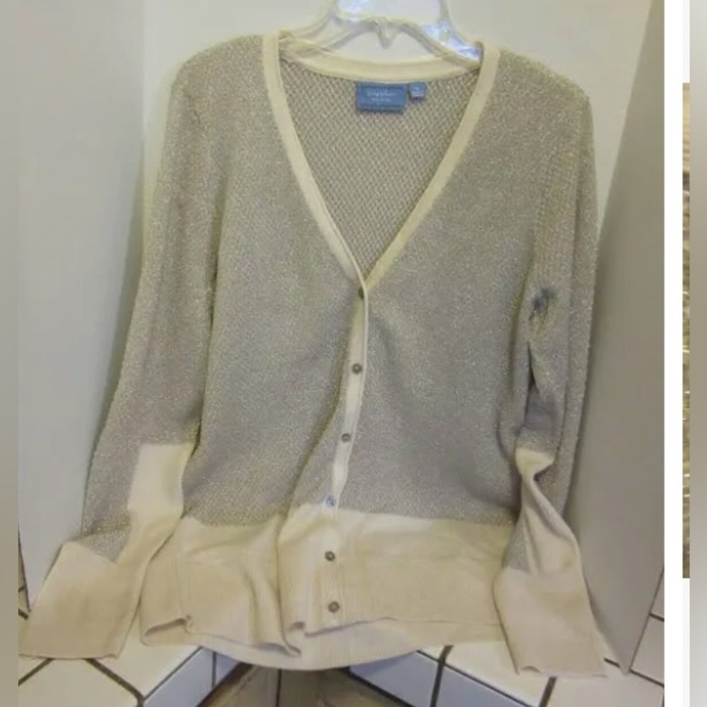 Simply Vera Vera Wang - GUC- Womens Button Up Cardigan Cream Silver Metallic. XS